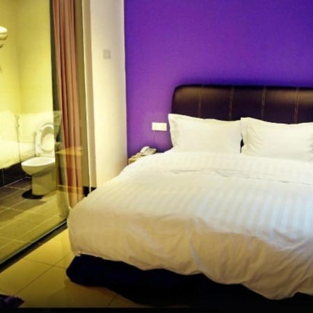 East Sun Hotel Sekinchan Bagian luar foto