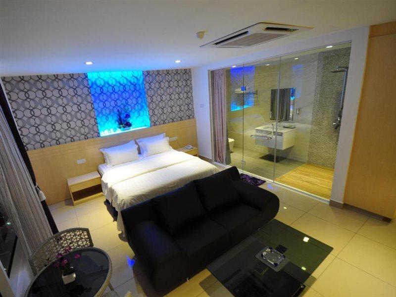 East Sun Hotel Sekinchan Bagian luar foto