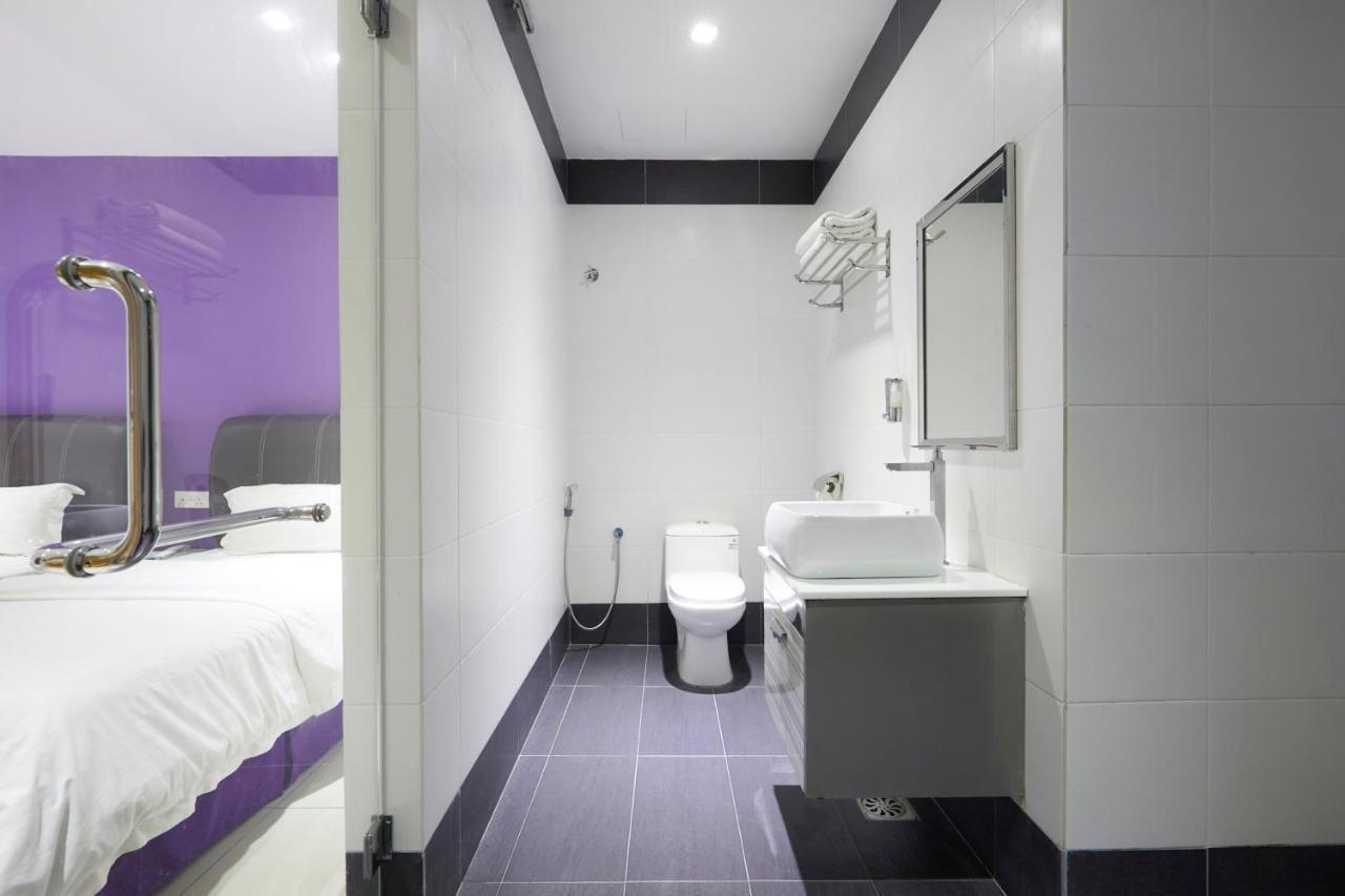 East Sun Hotel Sekinchan Bagian luar foto