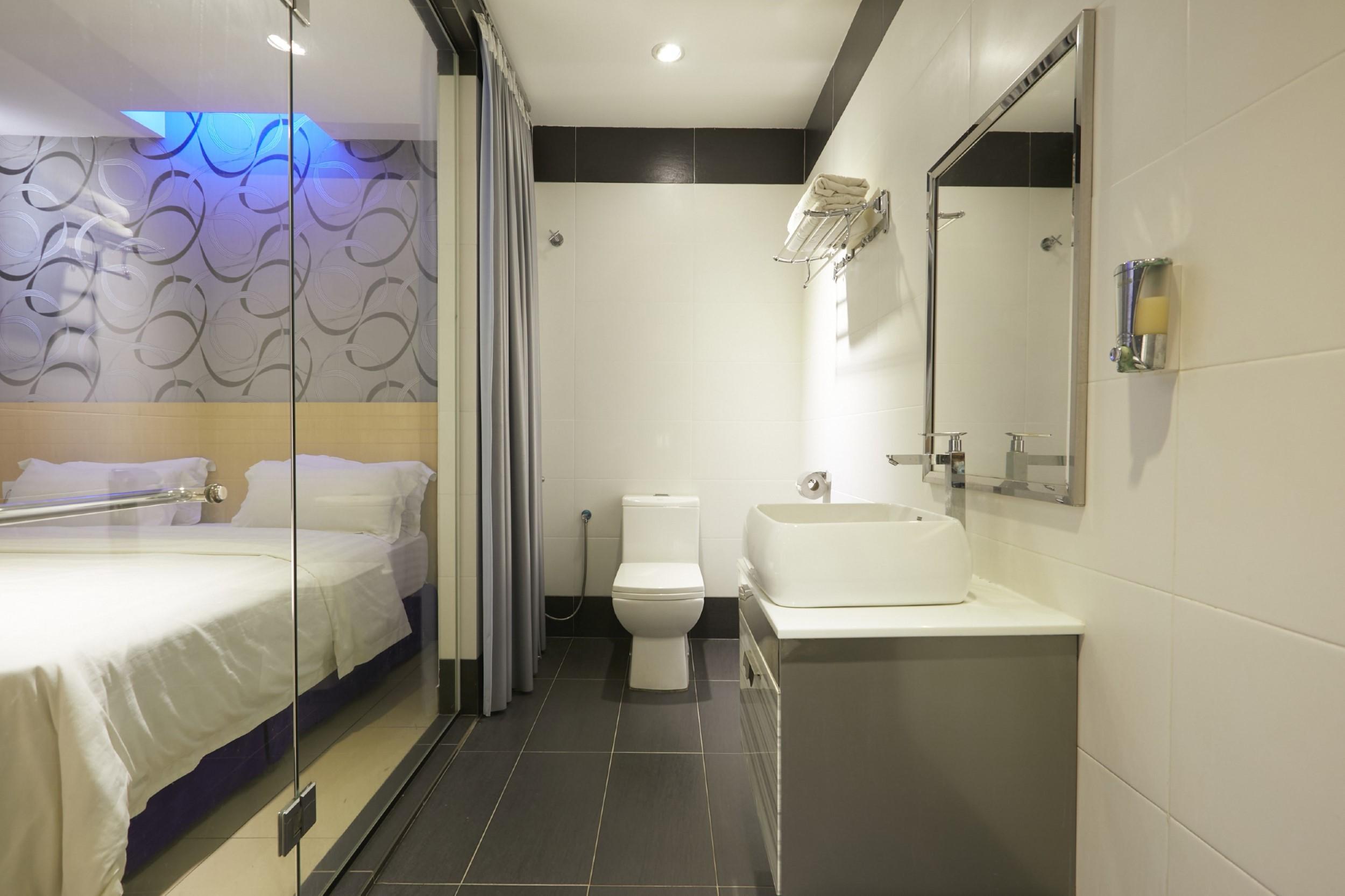 East Sun Hotel Sekinchan Bagian luar foto