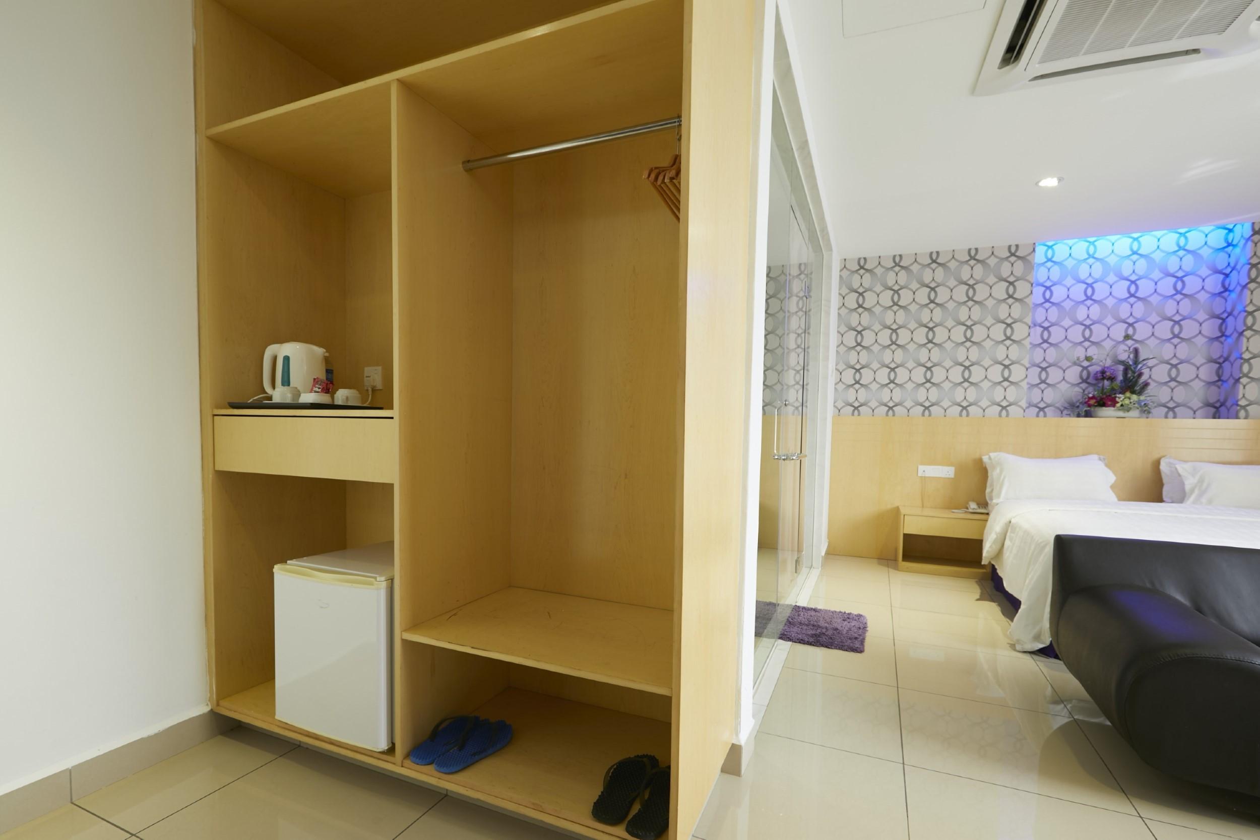 East Sun Hotel Sekinchan Bagian luar foto
